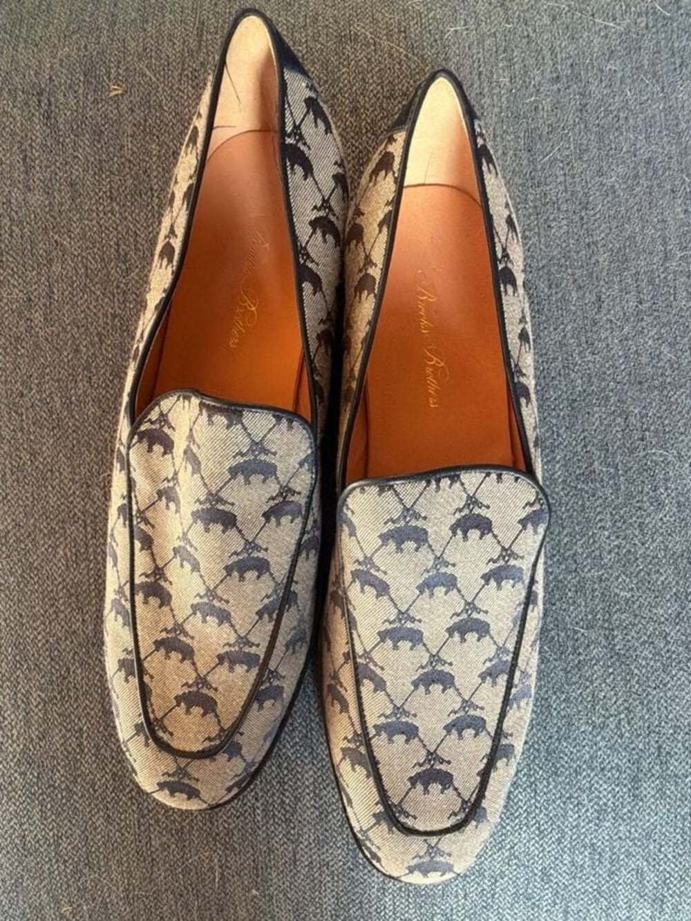 Brooks Brothers Italian-Made Fleece Logo Monogram Loafers